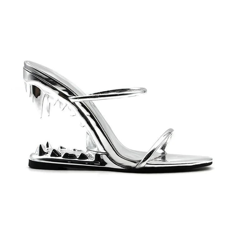 2026 Big Gold Chain Peep Toe Tiger Teeth Heel Sandals 2024 New Fashion Silvery Beach Party Outdoors Women's Slippers Size 35-43